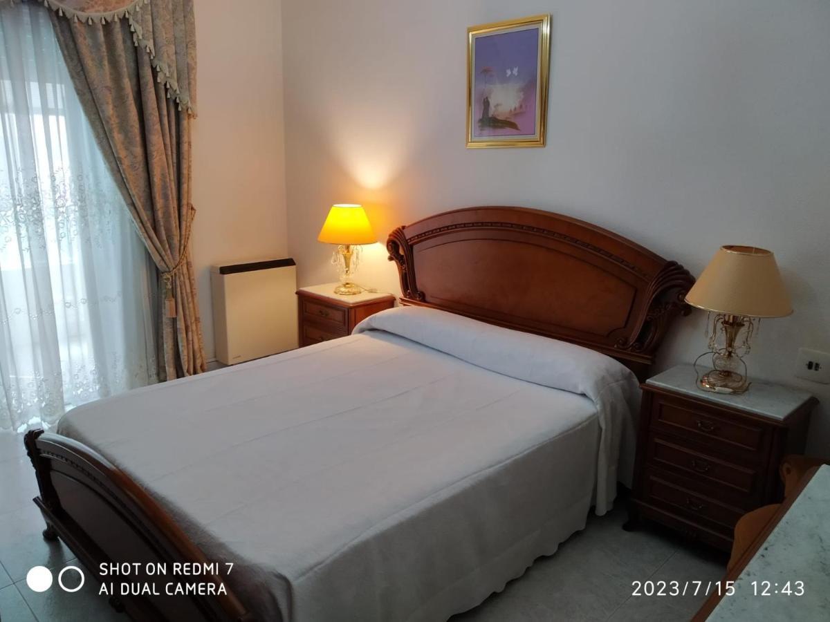 Appartement 93 Avenida Portugal Ourense
