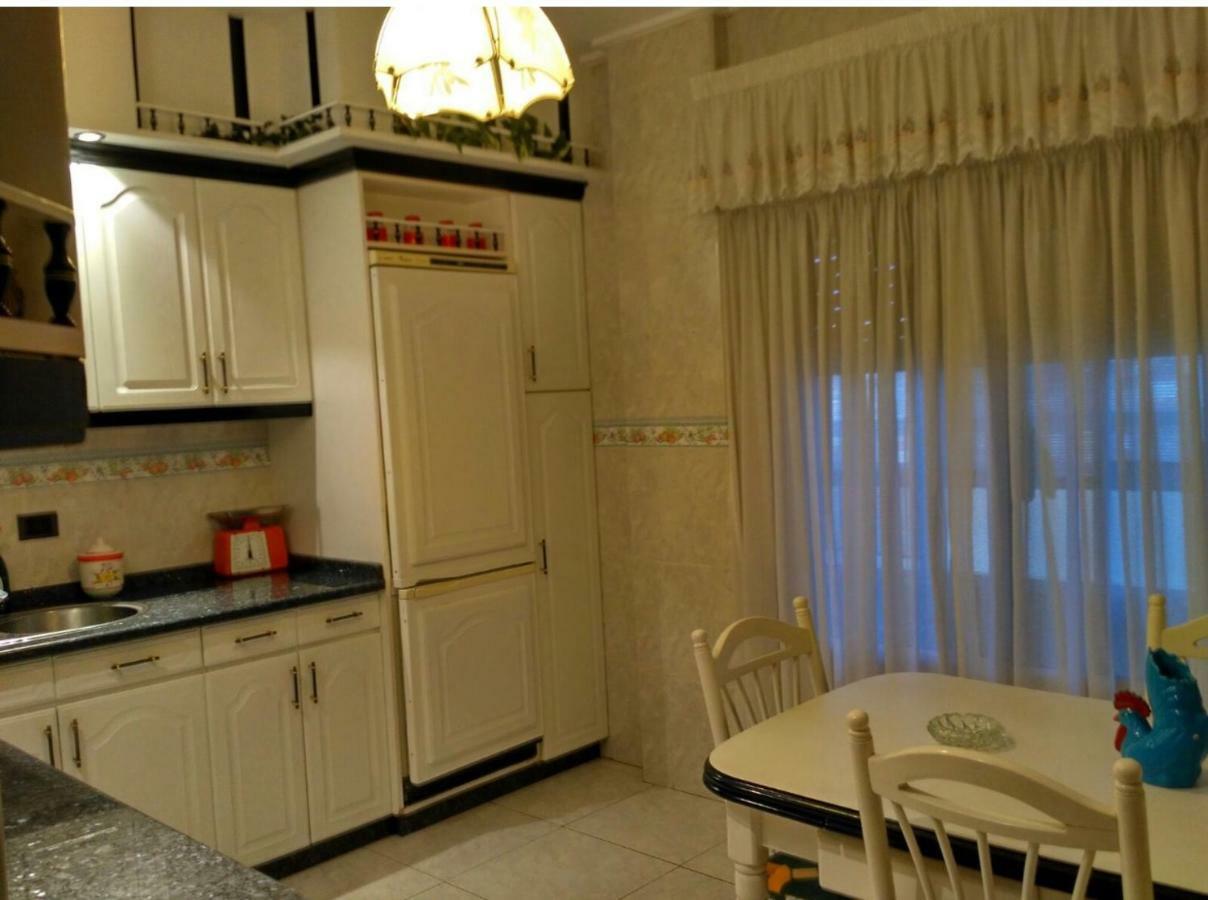 Appartement 93 Avenida Portugal Ourense